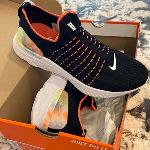 NIKE React Phantom RUN FK 2 🏃🏼‍♀️